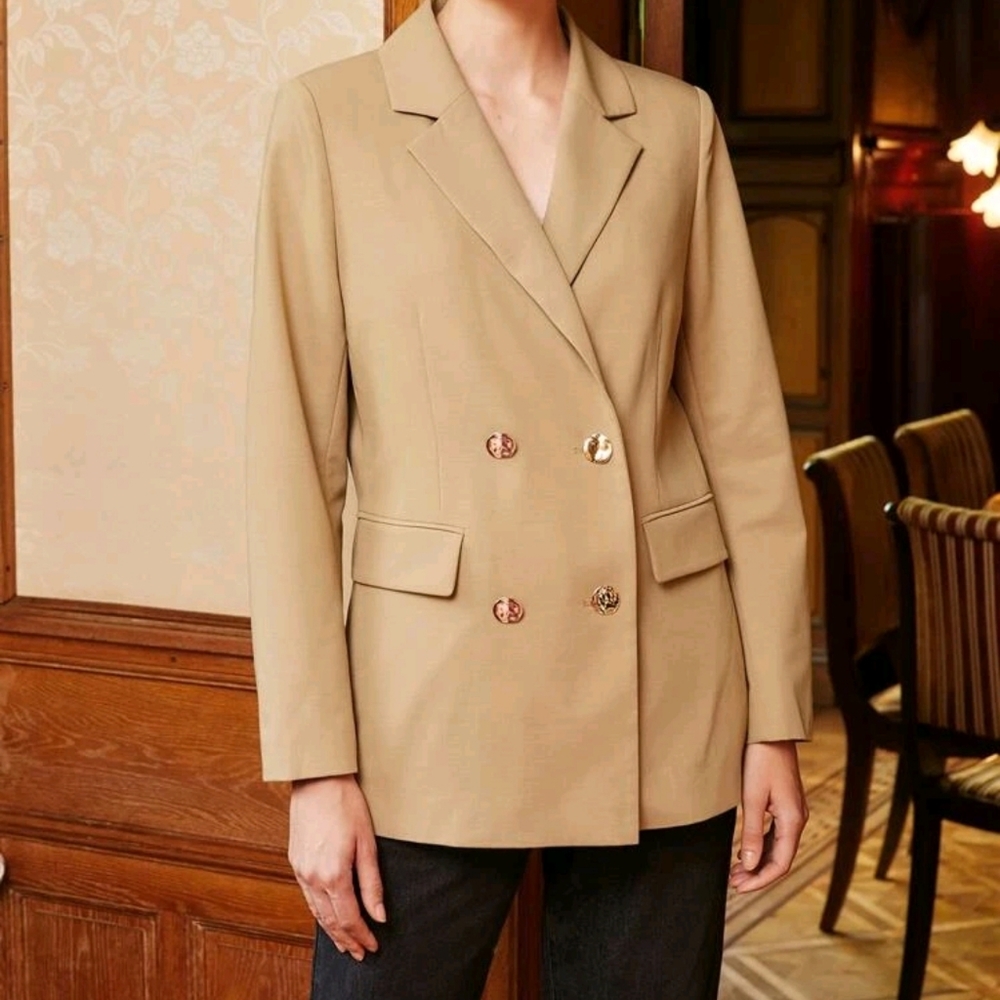 Brand new blzaer from MOTF